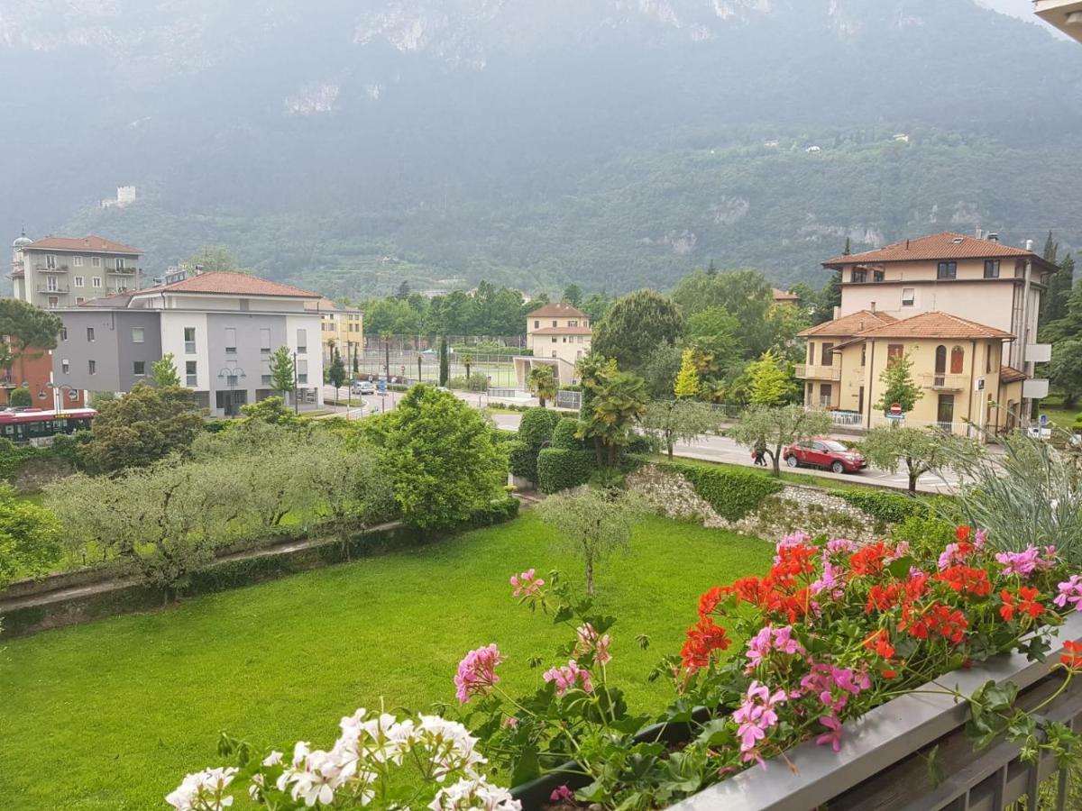 Eagle Rooms Riva del Garda Exterior photo